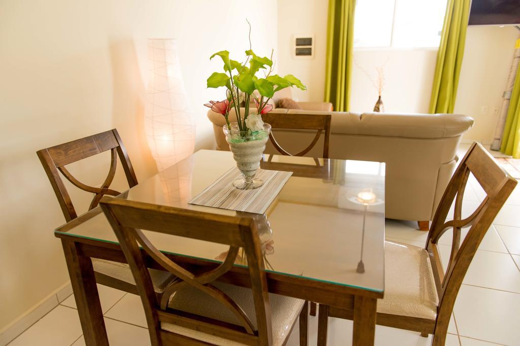 The Lush Apartment Вилемстад Екстериор снимка